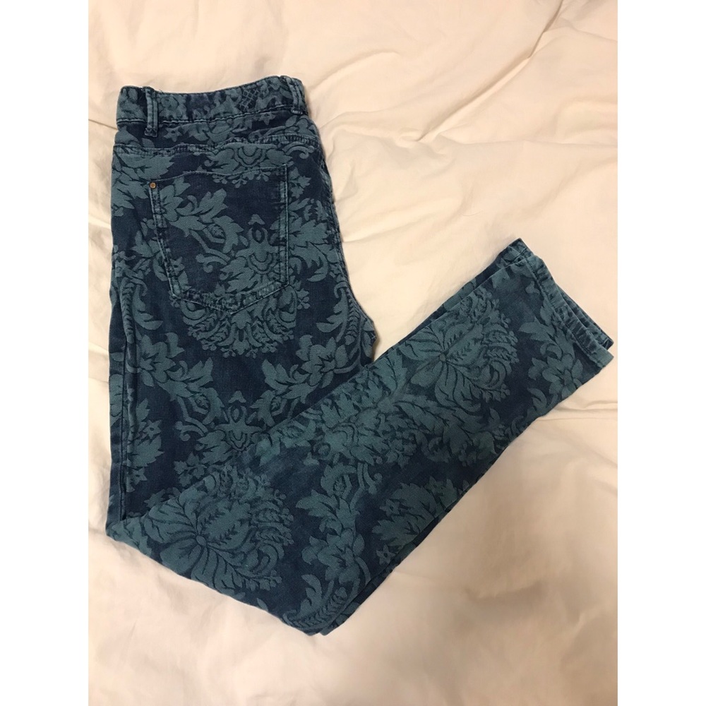 Zara Trafaluc Floral Printed Pants
